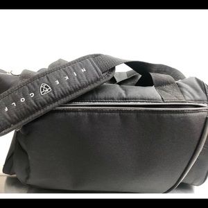 Nike Golf duffle gym bag w/ shoulder strap black